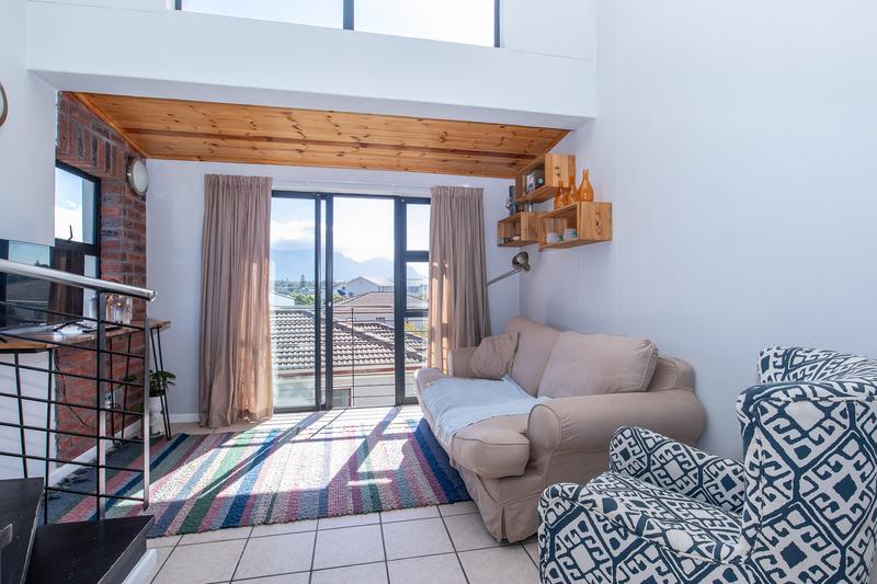 1 Bedroom Property for Sale in Tokai Western Cape